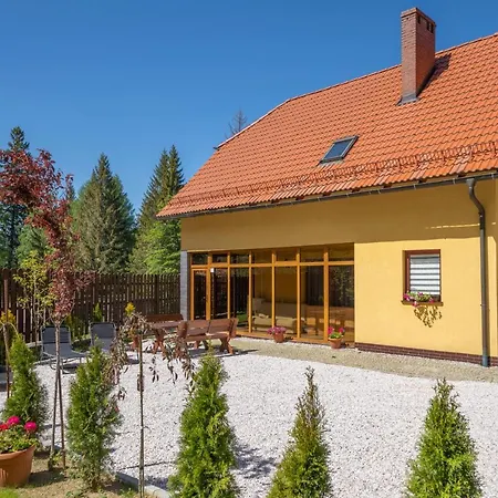 Chalet Dom Mysliwski