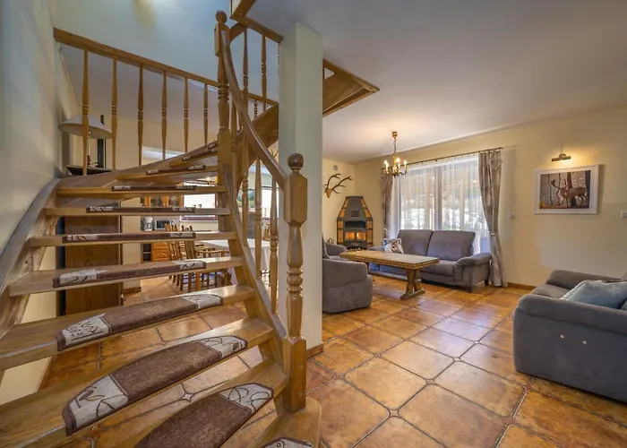 Dom Mysliwski * Шклярска-Поремба